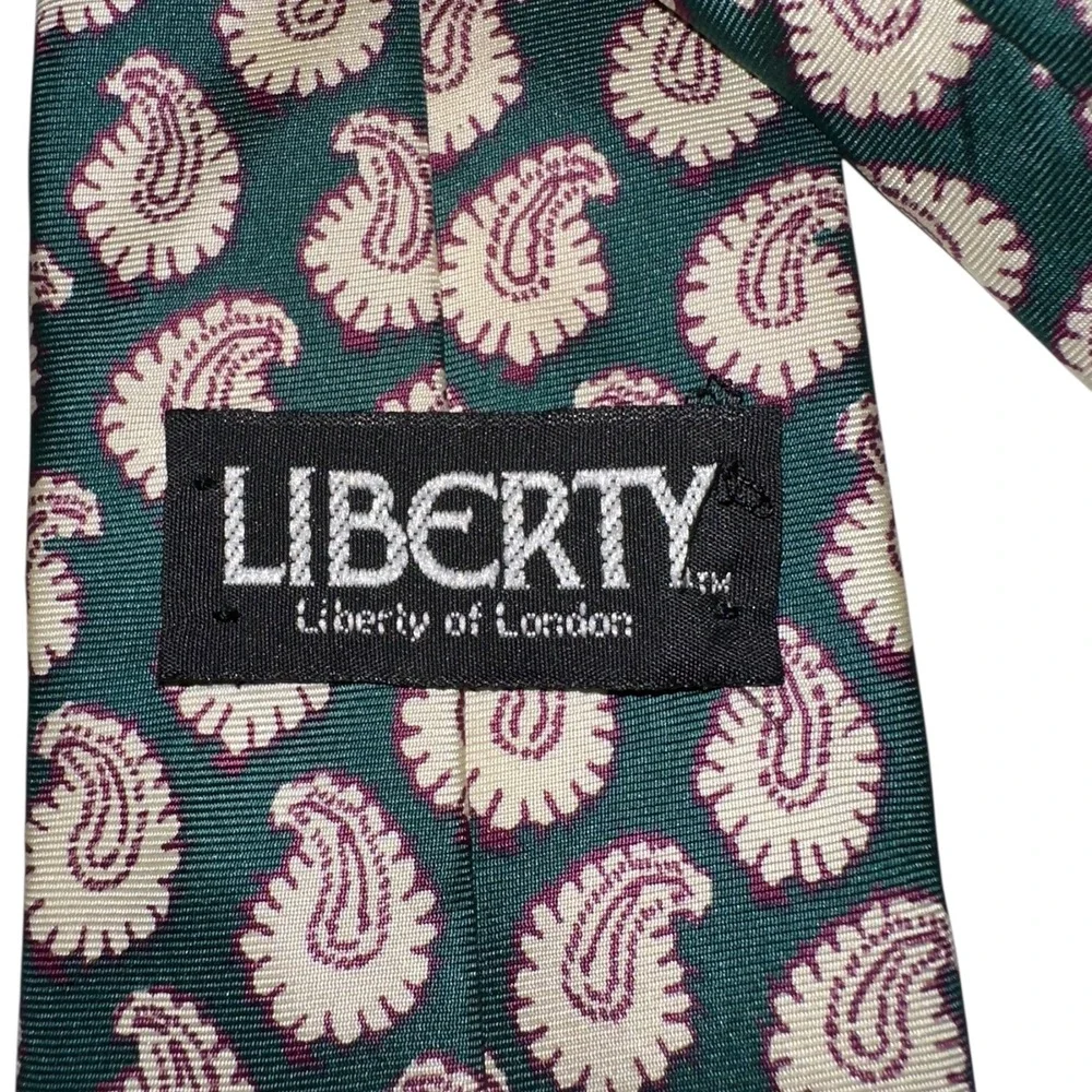Liberty of London elegant necktie